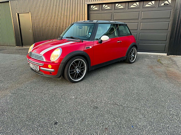 MINI Cooper 2 of 30