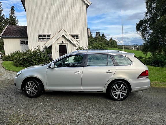 Volkswagen Golf VI 3 of 17