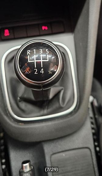 Volkswagen Golf VI 12 of 17