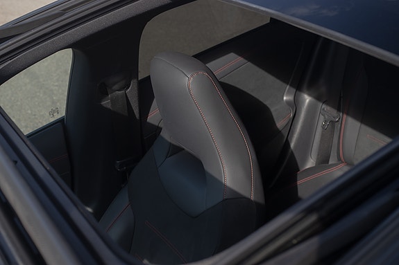 Mercedes-Benz CLA200 13 of 30