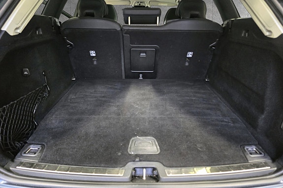 Volvo XC60 19 of 30