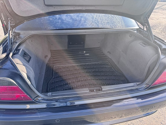 BMW 750i 21 of 30