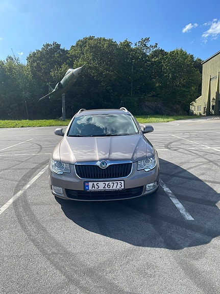 Skoda Superb 6 of 30