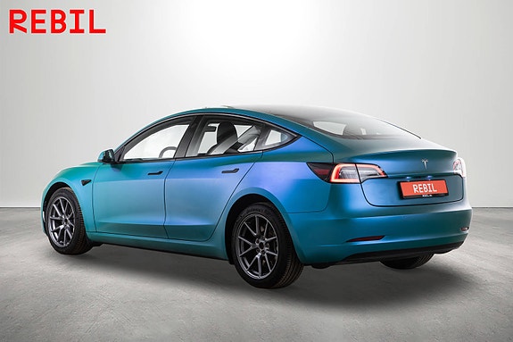 Tesla Model 3 5 of 27