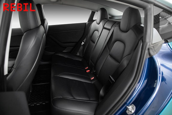 Tesla Model 3 10 of 27