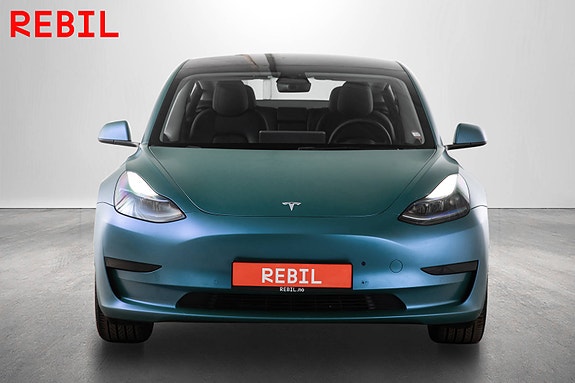 Tesla Model 3 3 of 27