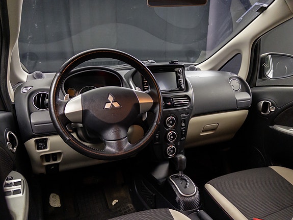 Mitsubishi i-Miev 20 of 30