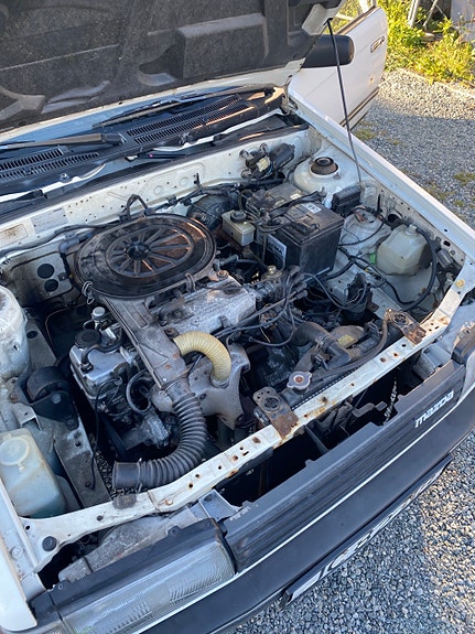Mazda 323 9 of 15