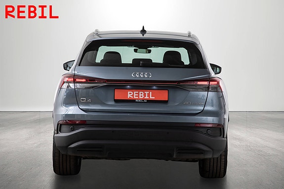 Audi Q4 e-tron 6 of 23