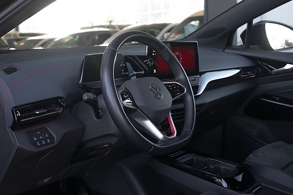 Volkswagen ID.4 GTX 11 of 30