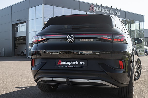 Volkswagen ID.4 GTX 6 of 30