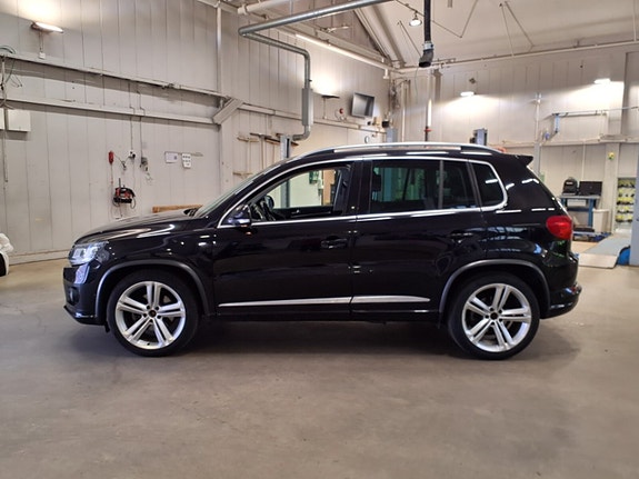 Volkswagen Tiguan 2 of 14