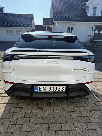 BYD Sealion 7 4 of 10