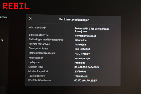 Tesla Model Y 16 of 27
