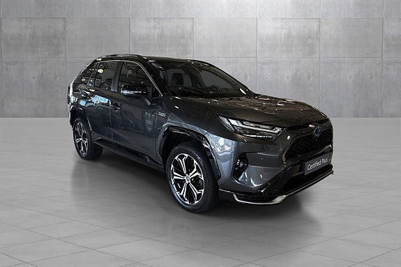 Toyota RAV4 Plug-in Hybrid 7 of 23