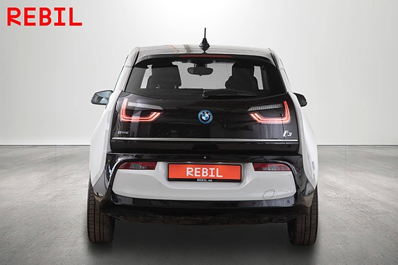 BMW i3 6 of 24