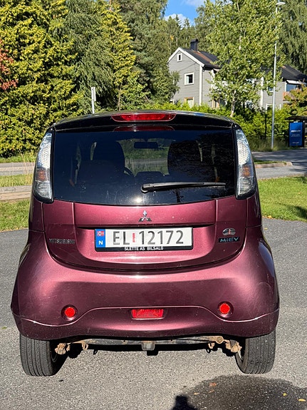 Mitsubishi i-Miev 5 of 13