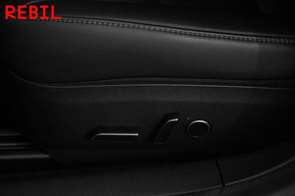 Tesla Model 3 20 of 26