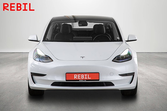 Tesla Model 3 3 of 26