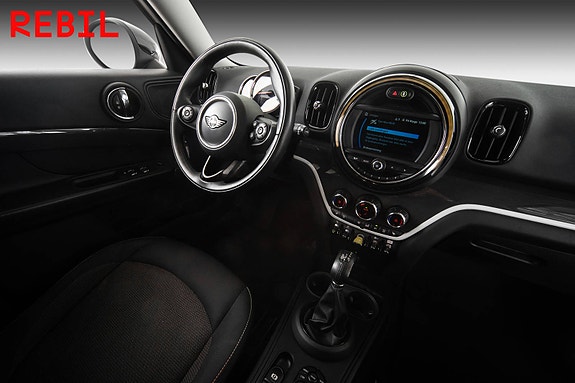 MINI Countryman Cooper SE 14 of 24