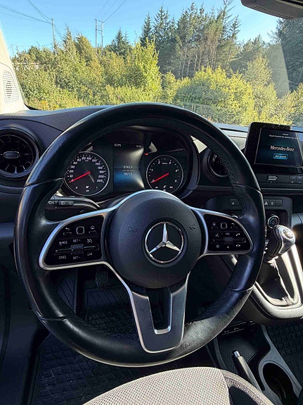 Mercedes-Benz eCitan 12 of 25