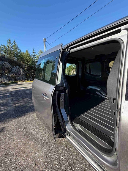 Mercedes-Benz eCitan 23 of 25