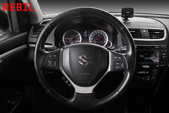 Suzuki Swift 12 of 19