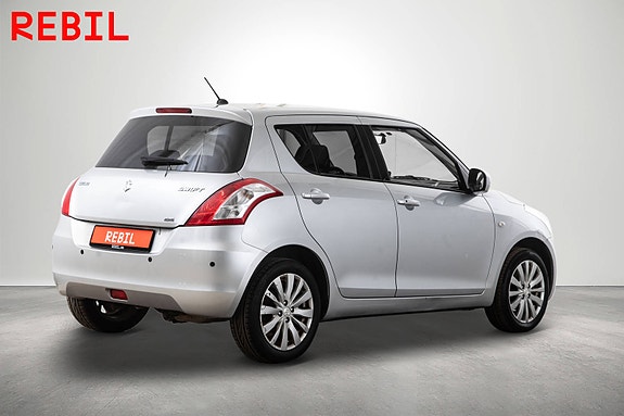 Suzuki Swift 7 of 19
