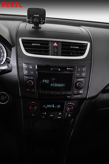 Suzuki Swift 16 of 19