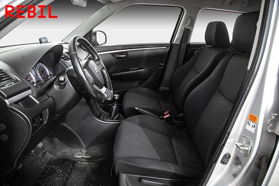 Suzuki Swift 8 of 19