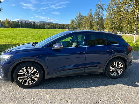 Audi Q4 e-tron 2 of 9