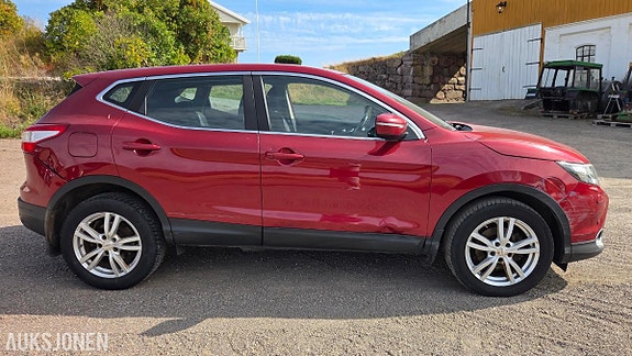 Nissan Qashqai 4 of 30