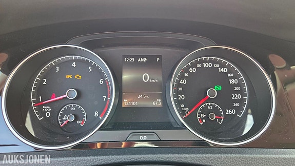 Volkswagen golf 28 of 30