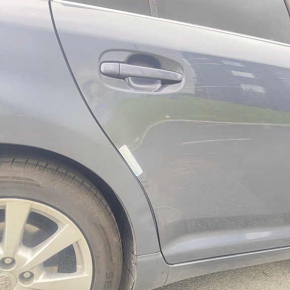 Toyota Avensis 7 of 19