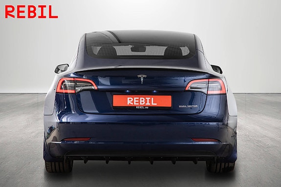 Tesla Model 3 5 of 26