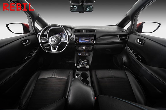 Nissan Leaf 11 of 25