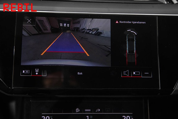 Audi e-tron Sportback 20 of 30