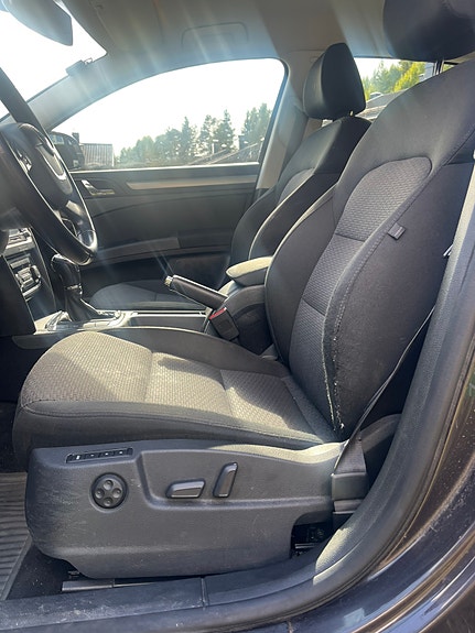 Skoda Superb 15 of 19