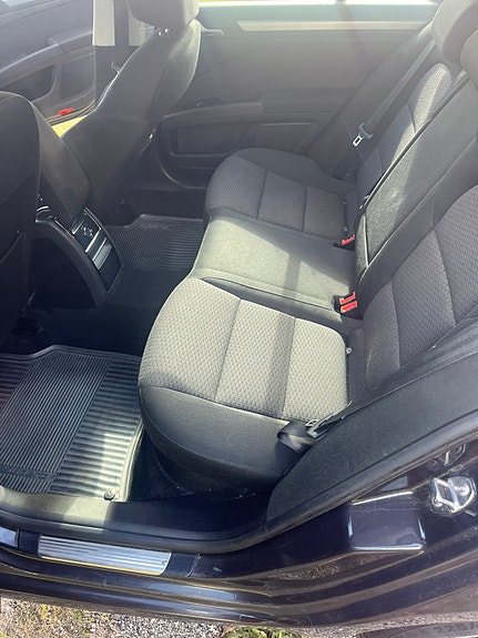 Skoda Superb 14 of 19