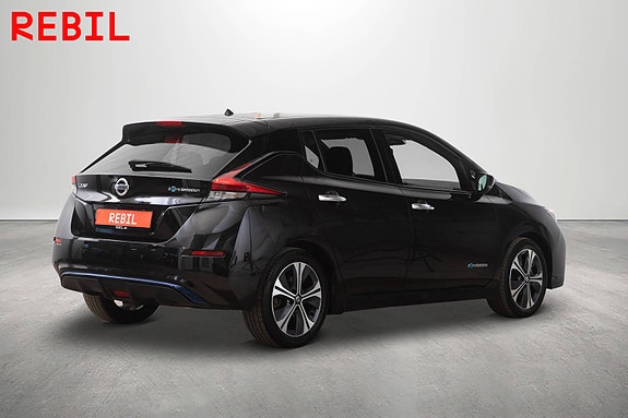 Nissan Leaf 7 of 27