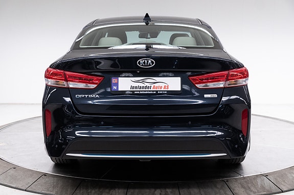 Kia Optima 4 of 30