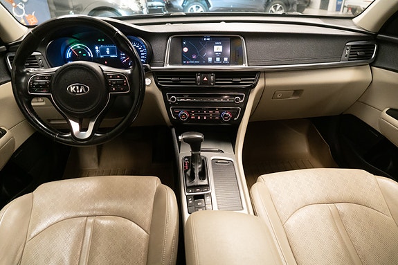 Kia Optima 25 of 30