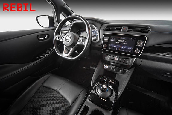 Nissan Leaf 14 of 26