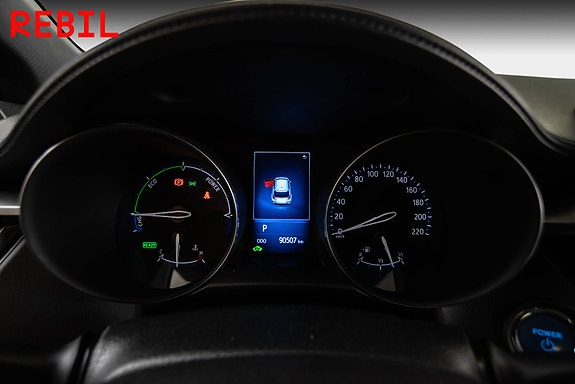Toyota C-HR 14 of 22