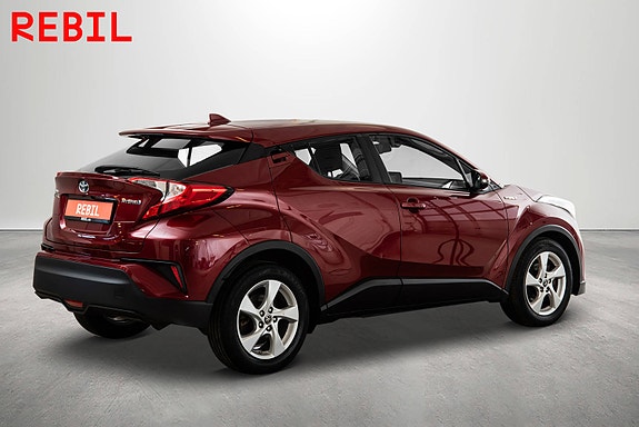 Toyota C-HR 7 of 22