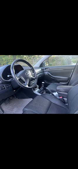 Toyota Avensis 9 of 10