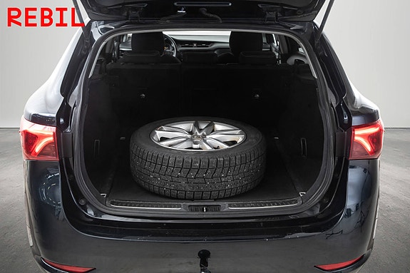 Toyota Avensis 22 of 25