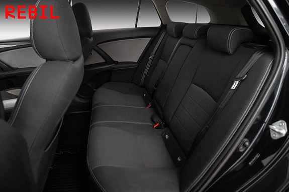 Toyota Avensis 10 of 25