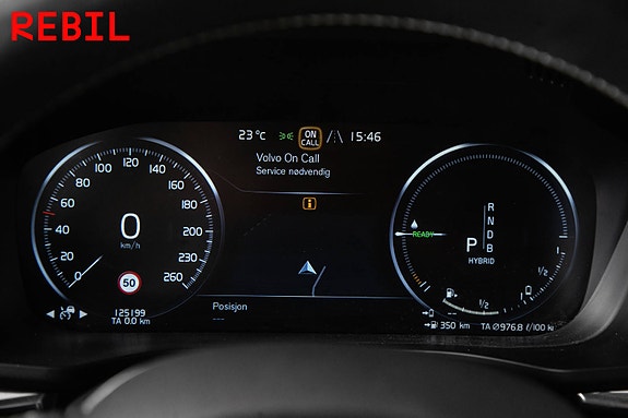 Volvo XC60 13 of 30