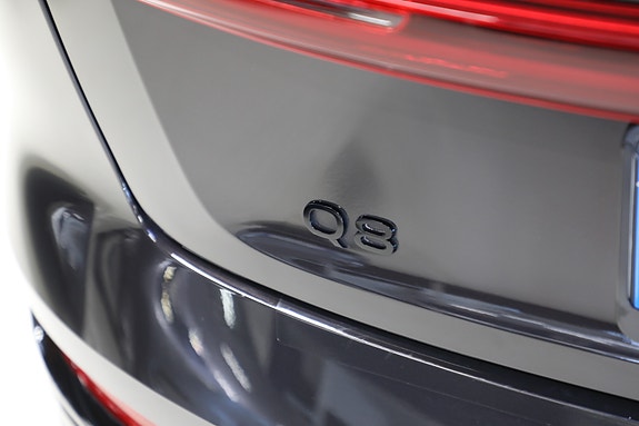 Audi Q8 e-tron 9 of 30